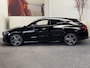 Mercedes-Benz CLA SHOOTING BRAKE 250 E AMG LINE NAVIGATIE CRUISE CONTROL CLIMATE CONTROL PANORAMA SCHUIF/KANTELDAK APPLE CARPLAY/ANDROID RIJSTROOKSENSOREN ACHTERUITRIJCAMERA ZEER MOOI !! Brgl