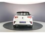 Volkswagen T-Roc R-Line 1.5 TSI 150pk DSG Automaat Adaptive cruise control, Achteruitrijcamera, Stoelverwarming, LED koplampen, Keyless start, Parkeersensoren