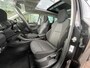 Skoda Karoq 1.5 TSI 150pk DSG Ambition clever / Panoramadak / Achteruitrij camera / Led verlichting / Elek Achterklep / 17''LMV