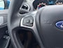 Ford Fiesta 1.0 Titanium | Navigatie | Verwarmde voorruit | Parkeersensor achter | Cruise control | Elektrisch inklapbare buitenspiegel | Airco | 15" lichtmetalen velgen | 12 maanden garantie |