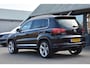 Volkswagen Tiguan 1.4 TSI R-LINE LM | TREKHAAK | XENON | LED | STOELVERWARMING | NAVI | CRUISE CONTROLE