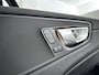 Volvo XC60 T6 Plug-in hybrid AWD Plus Dark | Panoramadak | 360° camera | Stoel- en Stuurverwarming | Trekhaak