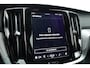 Volvo V60 2.0 T6 Plug-in hybrid AWD Plus Dark | Navi | Memory Seats | Stoel- Stuurverw. | Apple CarPlay | Camera | Keyless | 19''