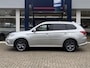 Mitsubishi Outlander 2.4 PHEV Intense / Automaat / NL-Auto / Dealer-Onderhouden / 1e-Eigenaar / AWD / Afneembare-Trekhaak / Standkachel / Cruise-Control / Climate-Control / Stoelverwarming / Elektr.-Stoelen / Apple-Carplay & Android-Auto / Dodehoek-Detectie / LED / Keyless / DAB Radio-Bluetooth / Camera / PDC V+A / 18'' LMV / All-Season / ENZ.