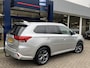 Mitsubishi Outlander 2.4 PHEV Intense / Automaat / NL-Auto / Dealer-Onderhouden / 1e-Eigenaar / AWD / Afneembare-Trekhaak / Standkachel / Cruise-Control / Climate-Control / Stoelverwarming / Elektr.-Stoelen / Apple-Carplay & Android-Auto / Dodehoek-Detectie / LED / Keyless / DAB Radio-Bluetooth / Camera / PDC V+A / 18'' LMV / All-Season / ENZ.