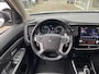 Mitsubishi Outlander 2.4 PHEV Intense / Automaat / NL-Auto / Dealer-Onderhouden / 1e-Eigenaar / AWD / Afneembare-Trekhaak / Standkachel / Cruise-Control / Climate-Control / Stoelverwarming / Elektr.-Stoelen / Apple-Carplay & Android-Auto / Dodehoek-Detectie / LED / Keyless / DAB Radio-Bluetooth / Camera / PDC V+A / 18'' LMV / All-Season / ENZ.