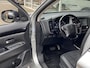 Mitsubishi Outlander 2.4 PHEV Intense / Automaat / NL-Auto / Dealer-Onderhouden / 1e-Eigenaar / AWD / Afneembare-Trekhaak / Standkachel / Cruise-Control / Climate-Control / Stoelverwarming / Elektr.-Stoelen / Apple-Carplay & Android-Auto / Dodehoek-Detectie / LED / Keyless / DAB Radio-Bluetooth / Camera / PDC V+A / 18'' LMV / All-Season / ENZ.