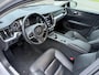Volvo V60 2.0 B3 Momentum Advantage | Sport Pack | Leer | Stuur en stoelverwarming | Apple Carplay/Android Auto