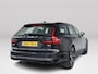 Volvo V90 T8 Plug-in hybrid AWD Ultra Dark | Panoramadak | 360° camera | Bowers & Wilkins | Luchtvering | Stoelventilatie | Stoel- en Stuurverwarming | Trekhaak