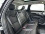 Volvo V90 T8 Plug-in hybrid AWD Ultra Dark | Panoramadak | 360° camera | Bowers & Wilkins | Luchtvering | Stoelventilatie | Stoel- en Stuurverwarming | Trekhaak