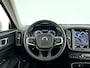 Volvo XC40 T2 Momentum | Parkeercamera | Stoel- en Stuurverwarming | Cruise control | Trekhaak
