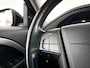Volvo V70 2.0T Kinetic | Schuif kanteldak | Cruise control | Trekhaak | Parkeersensoren