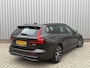 Volvo V60 2.0 T6 Plug-in hybrid AWD Plus Dark l Verwarmbare Voorruit l Trekhaak l 360 camera l