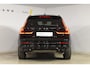 Volvo XC60 T6 350PK Plug-in hybrid AWD Ultra Black Edition / Navigatie / Adaptieve Cruisecontrol / Head Up-Display / Panorama dak / Elektrische stoelen met geheugen / Stuurverwarming / Stoelverwarming v+a / 360 Camera /