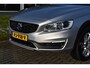 Volvo V60 Cross Country D3 150PK Automaat Momentum | Trekhaak | Stoelverwarming | Camera