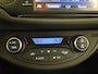 Toyota Yaris 1.5 Hybrid Dynamic | Camera | All Seasons