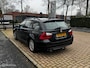BMW 3-Serie Touring 320d High Executive LEDER/AIRCO/TREKHAAK