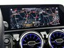 Mercedes-Benz A-klasse 180 Business Solution AMG | Panoramadak | Sfeerverlichting | Augmented Reality | Stoelverwarming | Parkeerpakket met Camera | Inclusief 24 maanden Mercedes-Benz Certified garantie voor Europa.