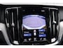 Volvo V60 2.0 B4 R-Design | Bowers Wilkins Audio | Panoramadak | Achteruitrijcamera | Lichtmetalen Velgen 20 inch | BLIS | Cruise Control Adaptief | Elektrisch Verstelbare Voorstoelen | Navigatie | Apple Carplay | Android Auto | Keyless Entry