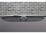 Volvo V60 2.0 B4 R-Design | Bowers Wilkins Audio | Panoramadak | Achteruitrijcamera | Lichtmetalen Velgen 20 inch | BLIS | Cruise Control Adaptief | Elektrisch Verstelbare Voorstoelen | Navigatie | Apple Carplay | Android Auto | Keyless Entry