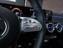 Mercedes-Benz A-klasse 250 e AMG Line | Pano | 19"| Topv | Ambiente | Multi Beam | Leer |