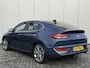Hyundai i30 Fastback 1.4 T-GDI Premium / Lederen Bekleding / Panorama Dak / Trekhaak / 18" met all season / Navigatie / Electrisch verstelbare bestuurderstoel met geheugen /