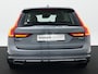 Volvo V90 2.0 T5 Momentum Luchtvering | BTW-auto | Leder | Standkachel | Panoramadak | Adaptive Cruise | BLIS | Trekhaak | Keyless | Full LED