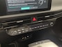 Kia EV6 Light Edition 63 kWh | Parkeersensoren V+A | Navigatie | 800 Volt