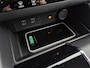 Mitsubishi Outlander 2.4 PHEV First Edition DEMO | 20 inch | Trekhaak afneembaar | Leer/Alcantara | Leverbaar Mei | Private Glass | High end Audiosystem |