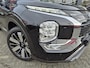 Mitsubishi Outlander 2.4 PHEV First Edition DEMO | 20 inch | Trekhaak afneembaar | Leer/Alcantara | Leverbaar Mei | Private Glass | High end Audiosystem |