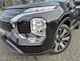 Mitsubishi Outlander 2.4 PHEV First Edition DEMO | 20 inch | Trekhaak afneembaar | Leer/Alcantara | Leverbaar Mei | Private Glass | High end Audiosystem |