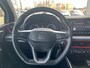 SEAT Arona 1.5 TSI EVO 150pk DSG FR Business Intense / LED / App-Connect / Climate Control / Camera / Donker glas / 17" LMV