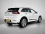 Kia Niro Hybrid 1.6 GDi Edition | Automaat | Schuif-/kanteldak | Apple Carplay / Android Auto | Trekhaak | Parkeer sensoren | Half Leder | Stoel verwarming | Stuur verwarming | Cruise control | Climate control | DAB |