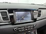 Kia Niro Hybrid 1.6 GDi Edition | Automaat | Schuif-/kanteldak | Apple Carplay / Android Auto | Trekhaak | Parkeer sensoren | Half Leder | Stoel verwarming | Stuur verwarming | Cruise control | Climate control | DAB |