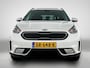 Kia Niro Hybrid 1.6 GDi Edition | Automaat | Schuif-/kanteldak | Apple Carplay / Android Auto | Trekhaak | Parkeer sensoren | Half Leder | Stoel verwarming | Stuur verwarming | Cruise control | Climate control | DAB |