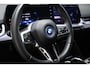 BMW iX1 eDrive20 67 kWh M-Sport Edition | PREMIUM PACK | STUURVERWARMING | DAB | APPLE | CAMERA