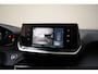 Peugeot e-2008 EV Active 50 kWh 3-Fase [ Navi Camera Stoelverwarming ]