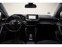 Peugeot e-2008 EV Active 50 kWh 3-Fase [ Navi Camera Stoelverwarming ]