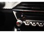 Peugeot e-2008 EV Active 50 kWh 3-Fase [ Navi Camera Stoelverwarming ]