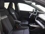 Audi Q4 e-tron 40 Advanced edition 63 kWh | Trekhaak | 3-zone airco | Keyless | Parkeersensoren | Adaptieve cruise control | CarPlay | Navigatie |