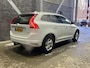 Volvo XC60 T5 FWD Momentum | Trekhaak | Vol-Leder | Stoelverwarming | Cruise Control | Getint Glas