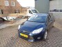 Ford Focus Wagon 1.0 EcoBoost Trend Airco,navigatie, trekhaak. distributie vervangen !!