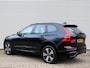 Volvo XC60 2.0 T6 Plug-in hybrid AWD Plus Dark Automaat / Panoramadak / Trekhaak / 360* camera / All seasonbanden