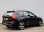Volvo XC60 2.0 T6 Plug-in hybrid AWD Plus Dark Automaat / Panoramadak / Trekhaak / 360* camera / All seasonbanden