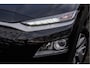 Hyundai Kona Electric EV Fashion 64 kWh Trekhaak/ Schuif-kanteldak/ Stoelverwarming/ Half lederen int./ HUD/ Blindspot