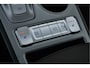 Hyundai Kona Electric EV Fashion 64 kWh Trekhaak/ Schuif-kanteldak/ Stoelverwarming/ Half lederen int./ HUD/ Blindspot