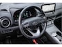 Hyundai Kona Electric EV Fashion 64 kWh Trekhaak/ Schuif-kanteldak/ Stoelverwarming/ Half lederen int./ HUD/ Blindspot