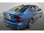 Volvo S60 2.0 T6 Recharge 340 pk AWD R-Design Navigatie Trekhaak Elek Stoel ACC Pilot Assist Blis Camera Apple Carplay Android Auto Plug in Hybride NL Auto 1e Eigenaar