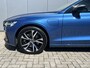 Volvo S60 2.0 T6 Recharge AWD R-Design Navigatie Trekhaak Elek Stoel ACC Pilot Assist Blis Camera Apple Carplay Android Auto Plug in Hybride NL Auto 1e Eigenaar