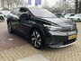 Volkswagen ID.4 First 204pk 77 kWh / Navigatie / Camera / App-Connect / Stuur & Stoelverwarming / Parkeersensoren Voor & Achter / 20" LMV